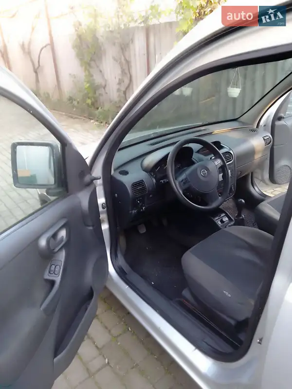 Opel Combo 2006