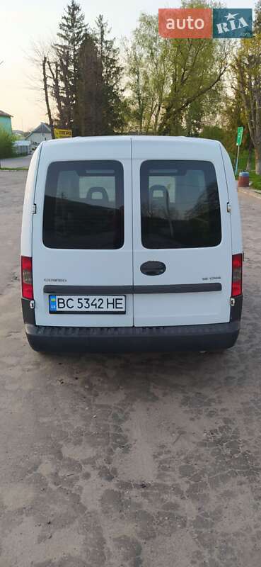 Минивэн Opel Combo 2005 в Золочеве