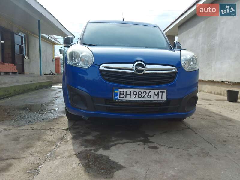 Минивэн Opel Combo 2012 в Ивановке