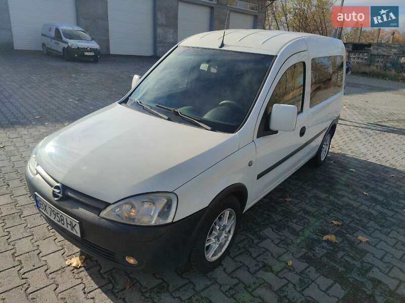 Минивэн Opel Combo 2007 в Хмельницком