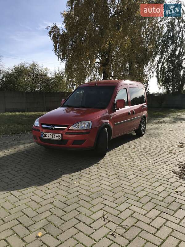 Мінівен Opel Combo 2009 в Рівному фото 6 Мінівен Opel Combo 2009 в Рівному
