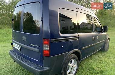 Минивэн Opel Combo 2008 в Турке