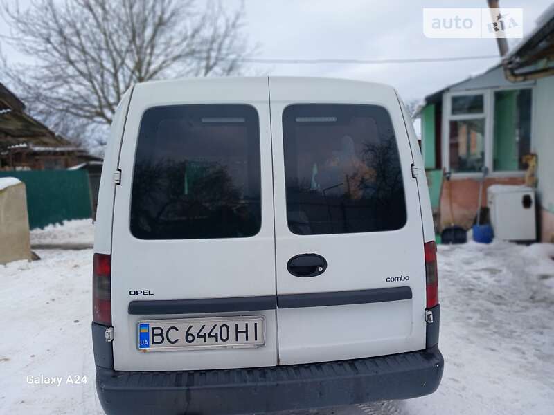 Мінівен Opel Combo 2006 в Бродах