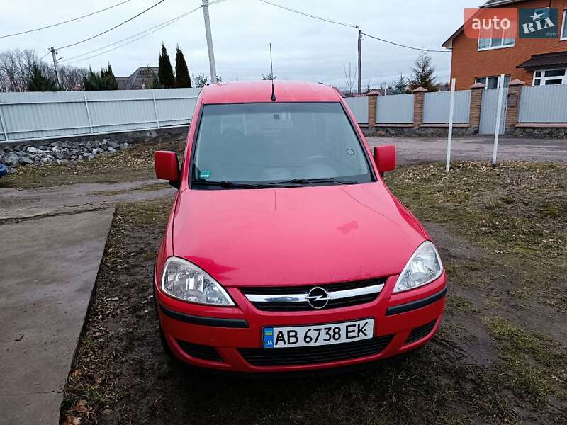 Opel Combo 2010