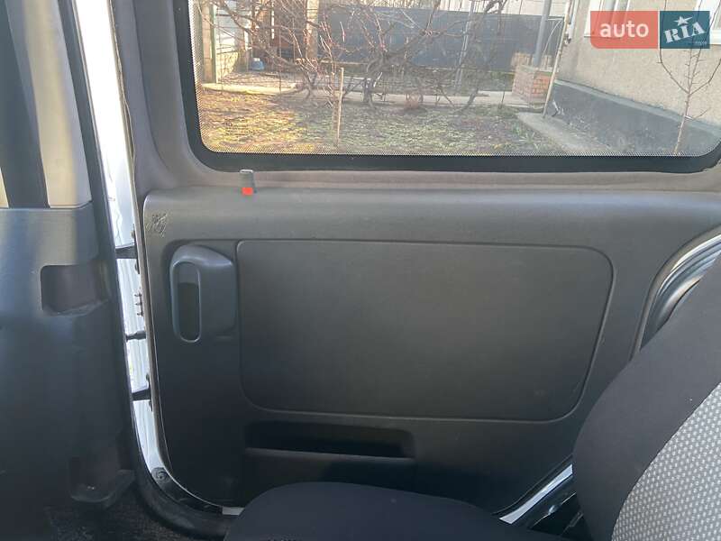 Мінівен Opel Combo 2007 в Славуті