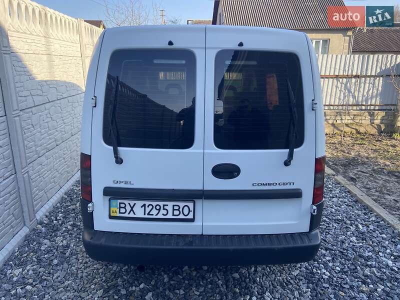 Мінівен Opel Combo 2007 в Славуті