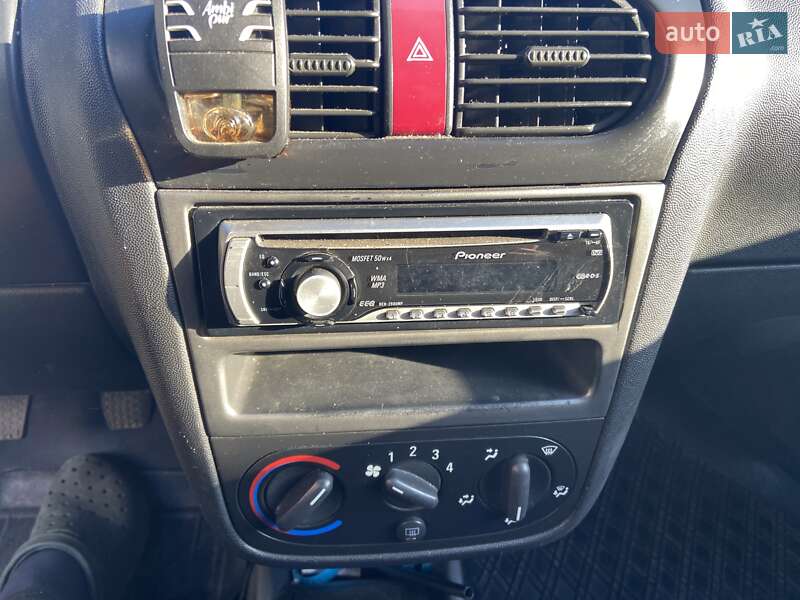 Мінівен Opel Combo 2007 в Славуті
