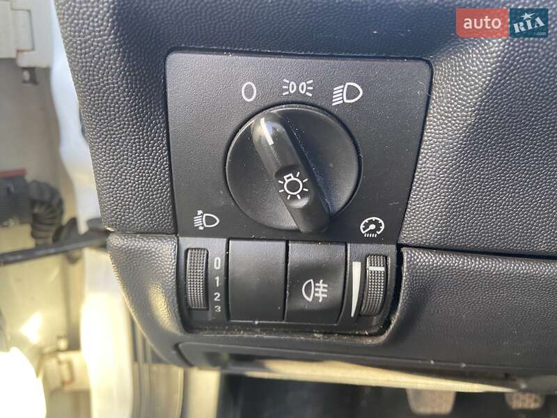 Мінівен Opel Combo 2007 в Славуті