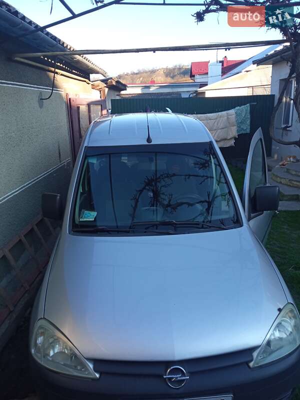 Мінівен Opel Combo 2006 в Заліщиках фото 4 Мінівен Opel Combo 2006 в Заліщиках