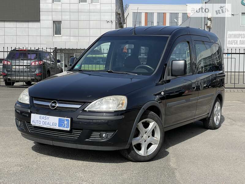 Мінівен Opel Combo 2009 в Києві