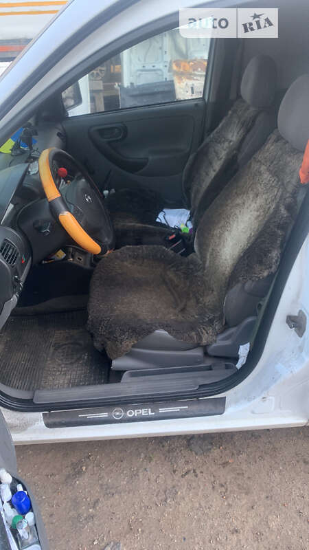 Грузовой фургон Opel Combo 2004 в Харькове