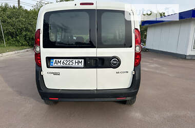 Мінівен Opel Combo 2014 в Житомирі