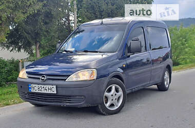 Минивэн Opel Combo 2003 в Сколе