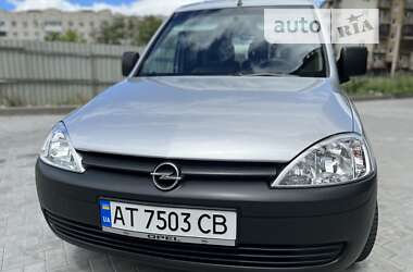 Минивэн Opel Combo 2009 в Калуше