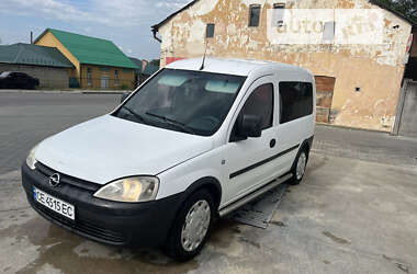 Мінівен Opel Combo 2006 в Вижниці