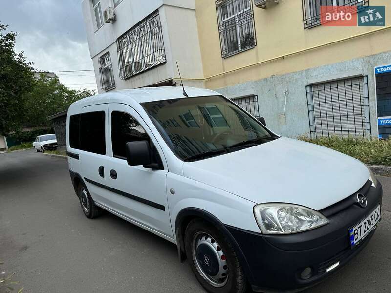 Минивэн Opel Combo 2011 в Одессе