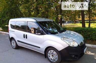 Opel Combo 2012