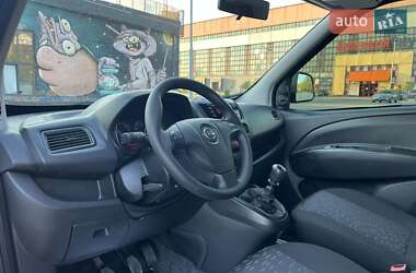 Мінівен Opel Combo 2016 в Луцьку