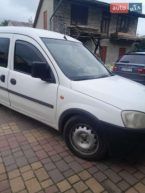 Мінівен Opel Combo 2002 в Рівному фото 10 Мінівен Opel Combo 2002 в Рівному