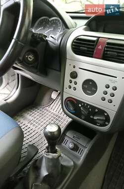 Мінівен Opel Combo 2003 в Хусті