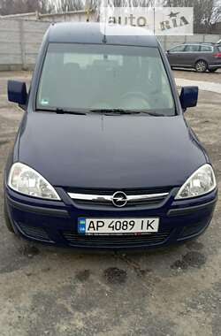 Минивэн Opel Combo 2010 в Запорожье