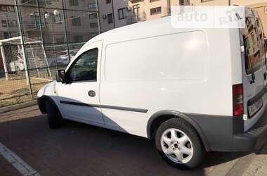 Грузовой фургон Opel Combo 2007 в Ужгороде