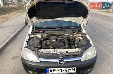 Минивэн Opel Combo 2004 в 