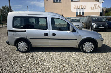 Мінівен Opel Combo 2006 в Калуші