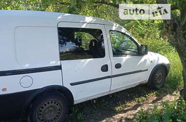 Минивэн Opel Combo 2005 в 