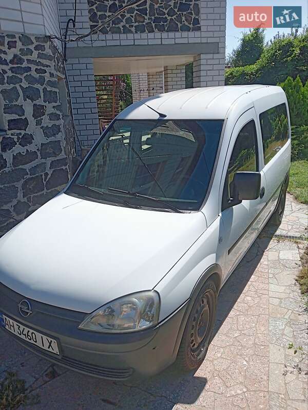 Минивэн Opel Combo 2009 в Черкассах фото 6 Минивэн Opel Combo 2009 в Черкассах