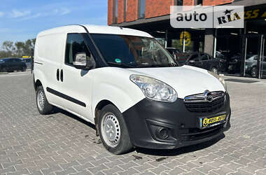 Вантажний фургон Opel Combo 2013 в Чернівцях