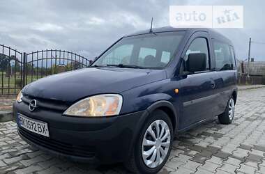 Минивэн Opel Combo 2003 в Сарнах