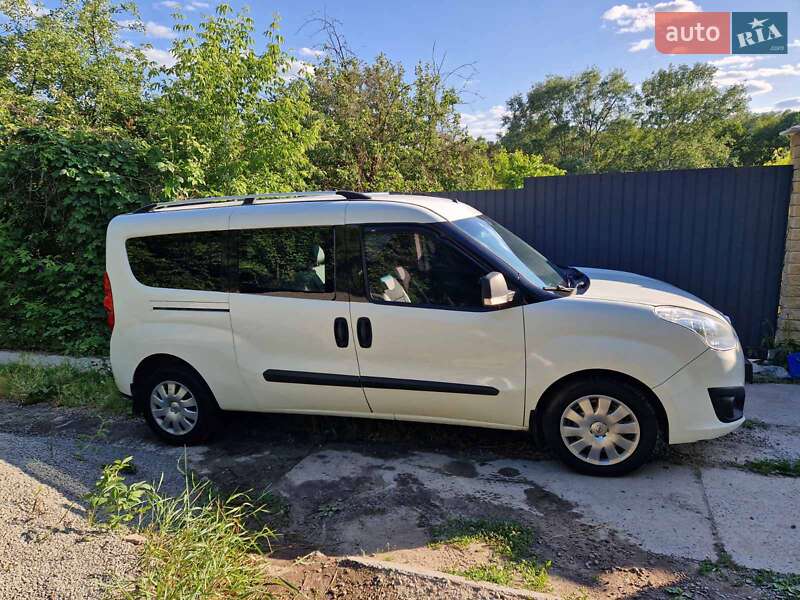 Opel Combo 2013