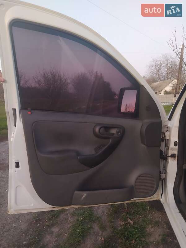 Минивэн Opel Combo 2005 в Белой Церкви
