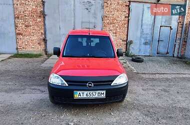 Мінівен Opel Combo 2008 в Коломиї