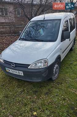 Opel Combo 2010