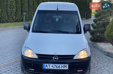 Минивэн Opel Combo 2011 в Дунаевцах