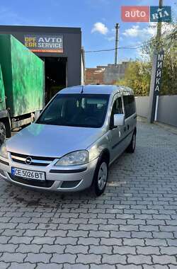 Opel Combo 2010