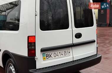 Минивэн Opel Combo 2010 в Ровно