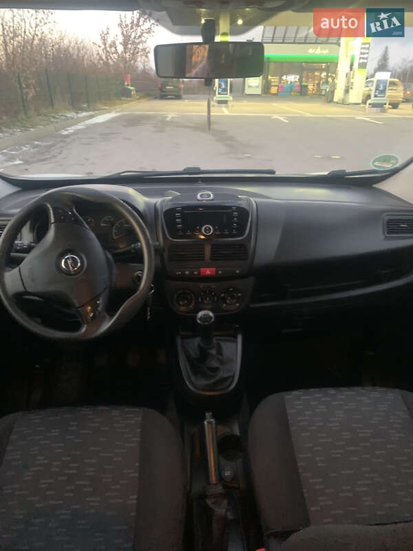 Минивэн Opel Combo 2017 в Черновцах