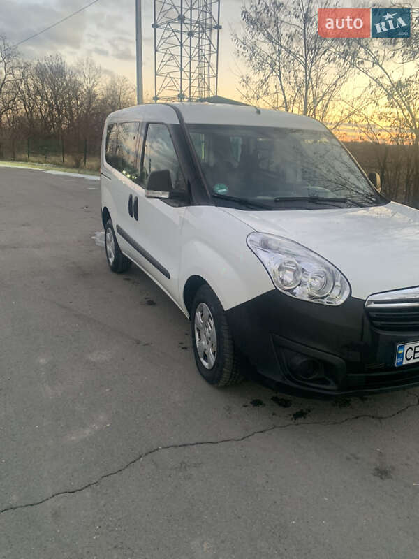 Минивэн Opel Combo 2017 в 