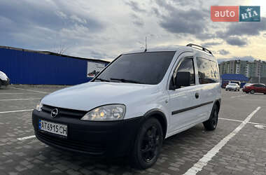 Мінівен Opel Combo 2007 в Калуші