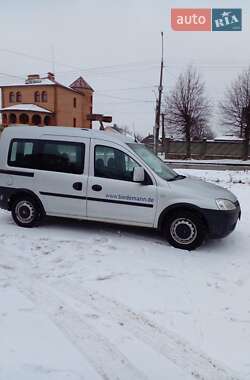 Мінівен Opel Combo 2006 в Сарнах