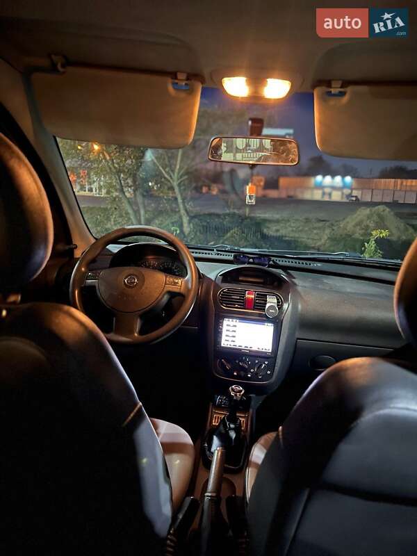 Мінівен Opel Combo 2006 в Чернівцях