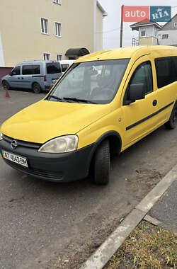 Мінівен Opel Combo 2008 в Хотові