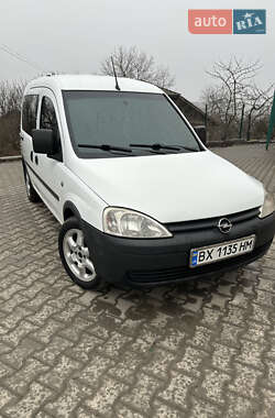 Минивэн Opel Combo 2004 в Новой Ушице