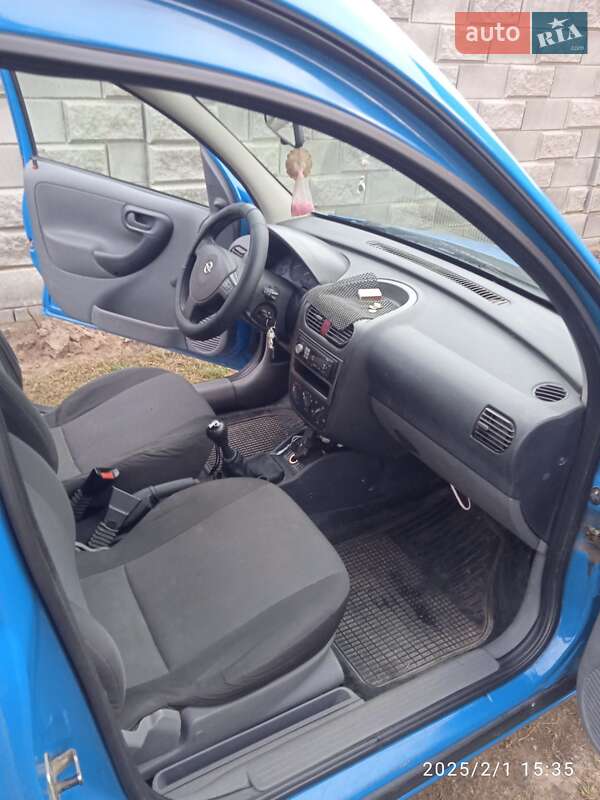 Минивэн Opel Combo 2003 в Березному