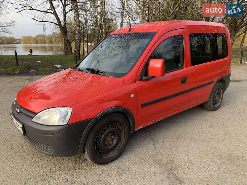 Мінівен Opel Combo 2009 в Рівному