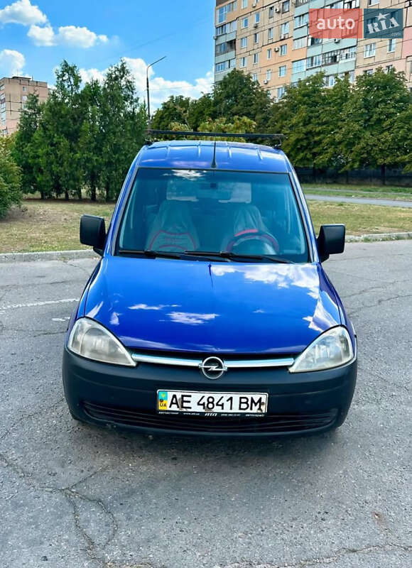 Минивэн Opel Combo 2004 в Кривом Роге