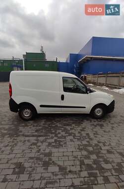 Грузовой фургон Opel Combo 2014 в Киеве